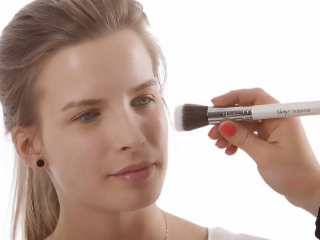 Diploma in Media Make Up Training Course