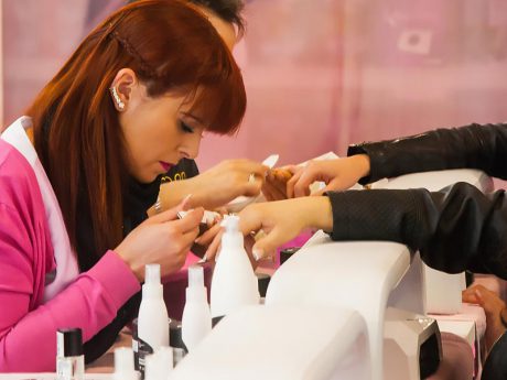 Affordable diploma in nails technology london